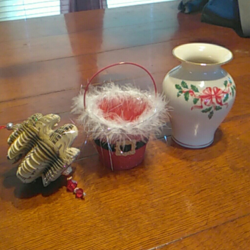 Xmas decor - Picture 1 of 4